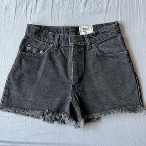 Vintage Levi’s high waisted shorts, redone by SNAP by FasinFrank